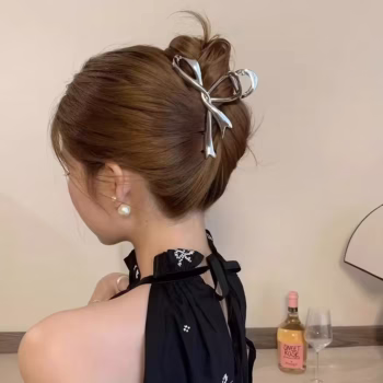1 קשת לא סדירה רגילה גדולה לתפוס קליפ שיער גב של נשים קליפ קצר עיצוב פשוט קליפ כריש חוש מתקדם המתאים לנו